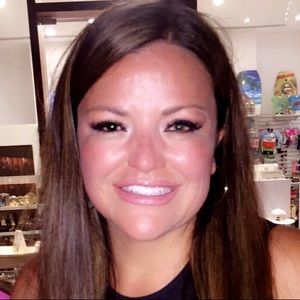 Meet your Posher, Janette